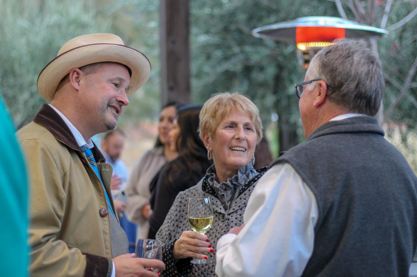 Geoff Ellsworth, Annette Smith